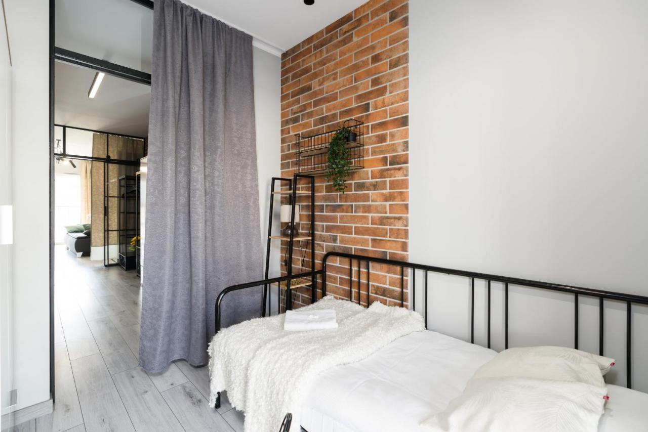 Family Apartment 62M - Sowia With Garage & Balcony By Noclegi Renters 포즈난 외부 사진