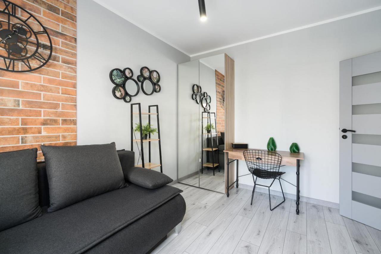 Family Apartment 62M - Sowia With Garage & Balcony By Noclegi Renters 포즈난 외부 사진